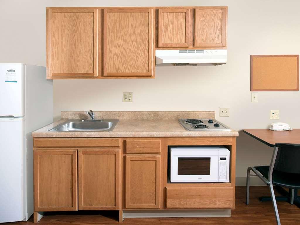 Extended Stay America Select Suites - Fayetteville - Cliffdale 객실 사진