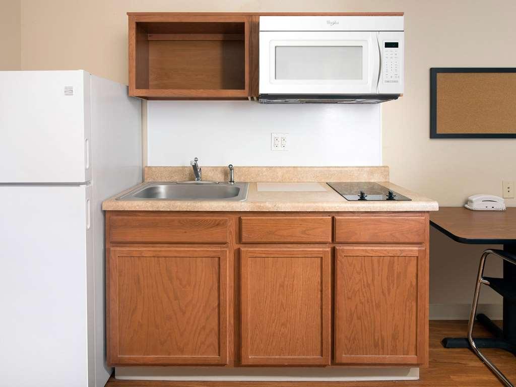 Extended Stay America Select Suites - Fayetteville - Cliffdale 객실 사진